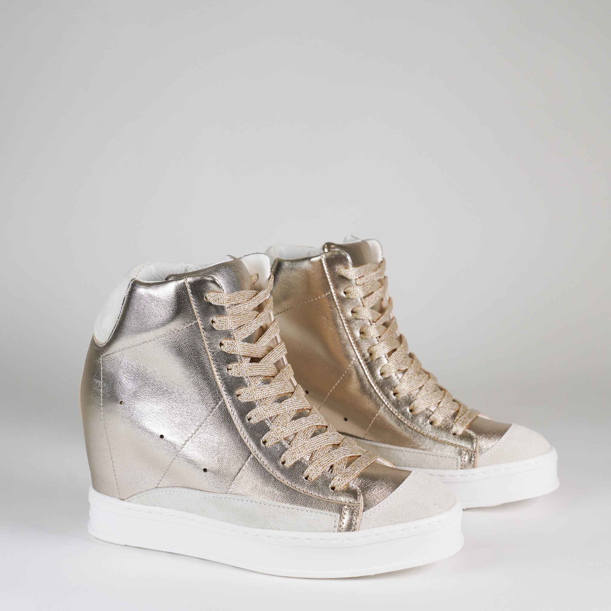 Fearless Gold Ouro | Shop Luxury Shoes | Cynthia Richard Store ...
