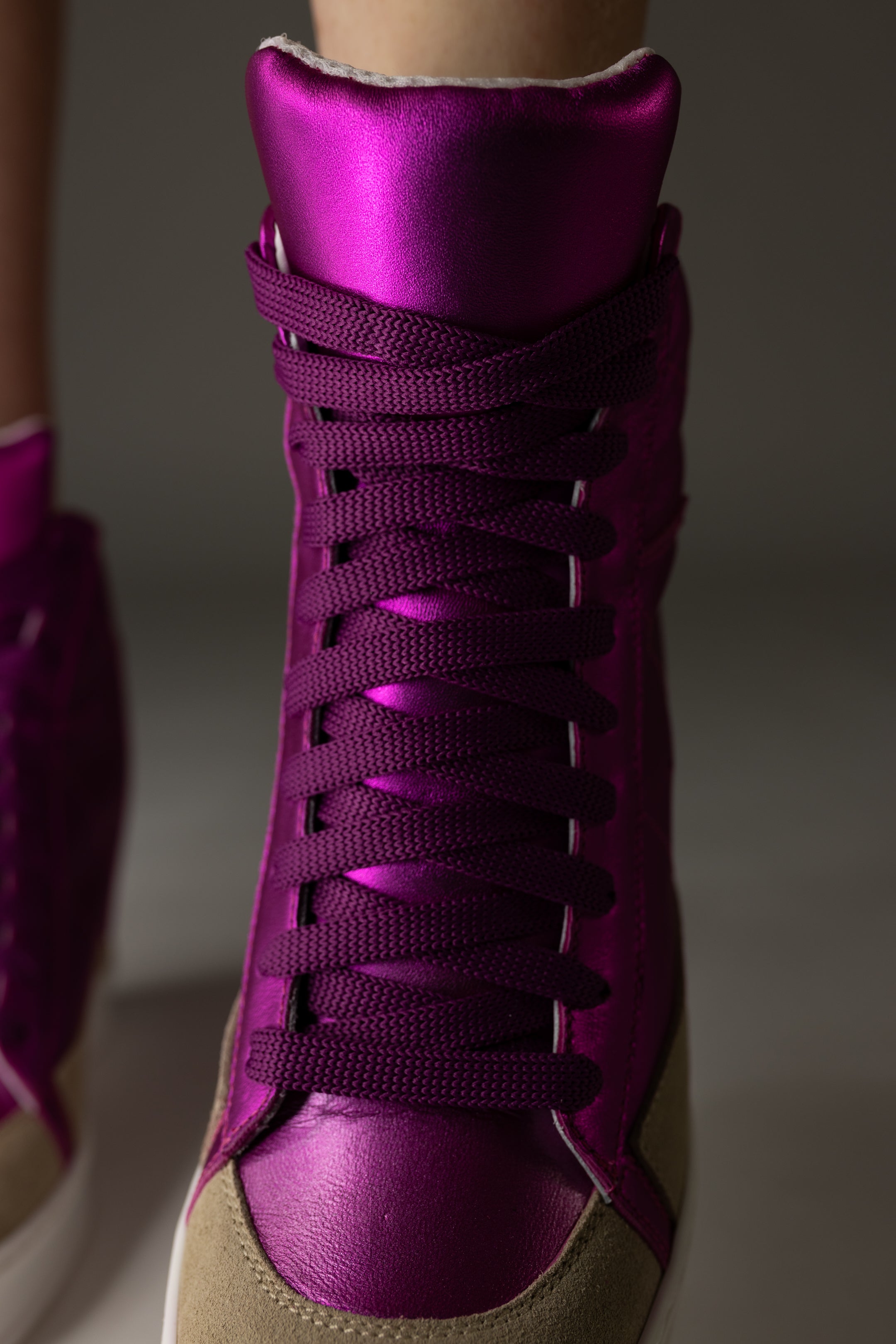 Fearless Fucsia Metallic – CynthiaRichard