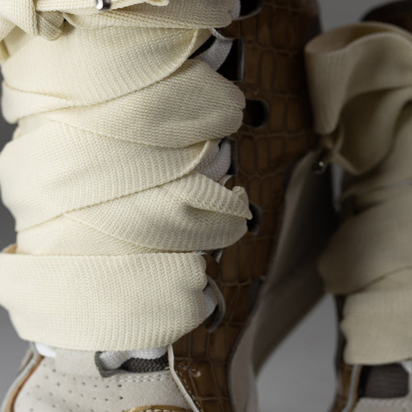 Courageous Cream Knit Laces