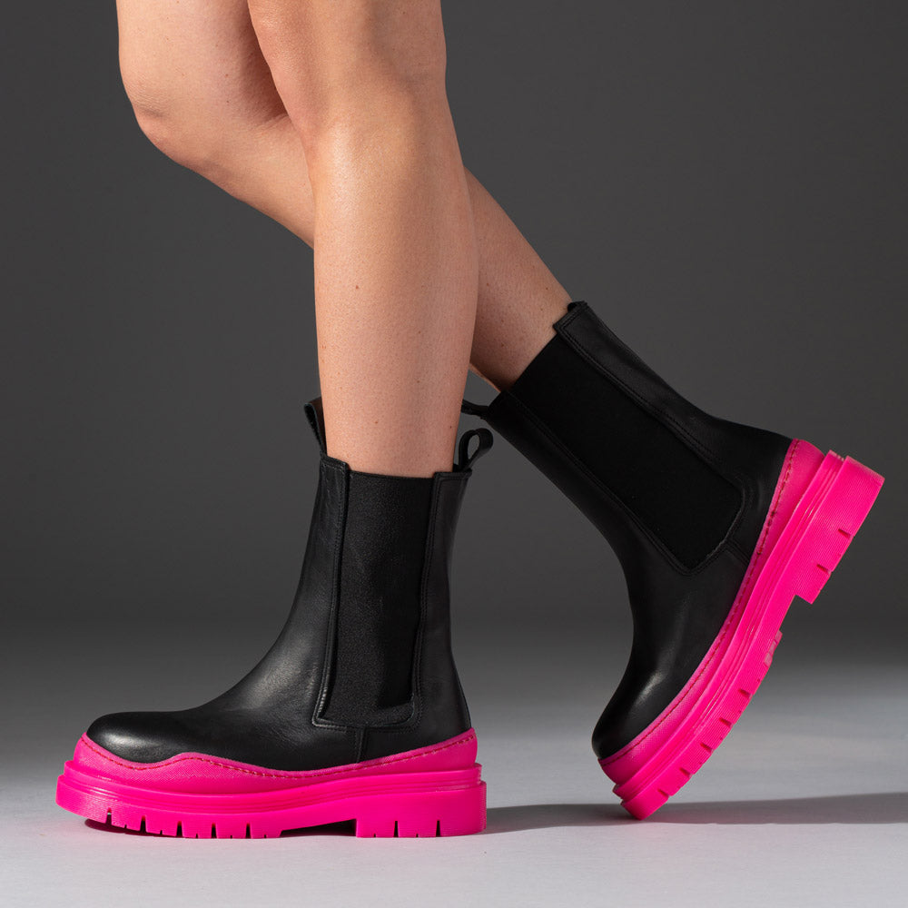 Reign Hot Lips | Cynthia Richard - Shop Luxury Shoes